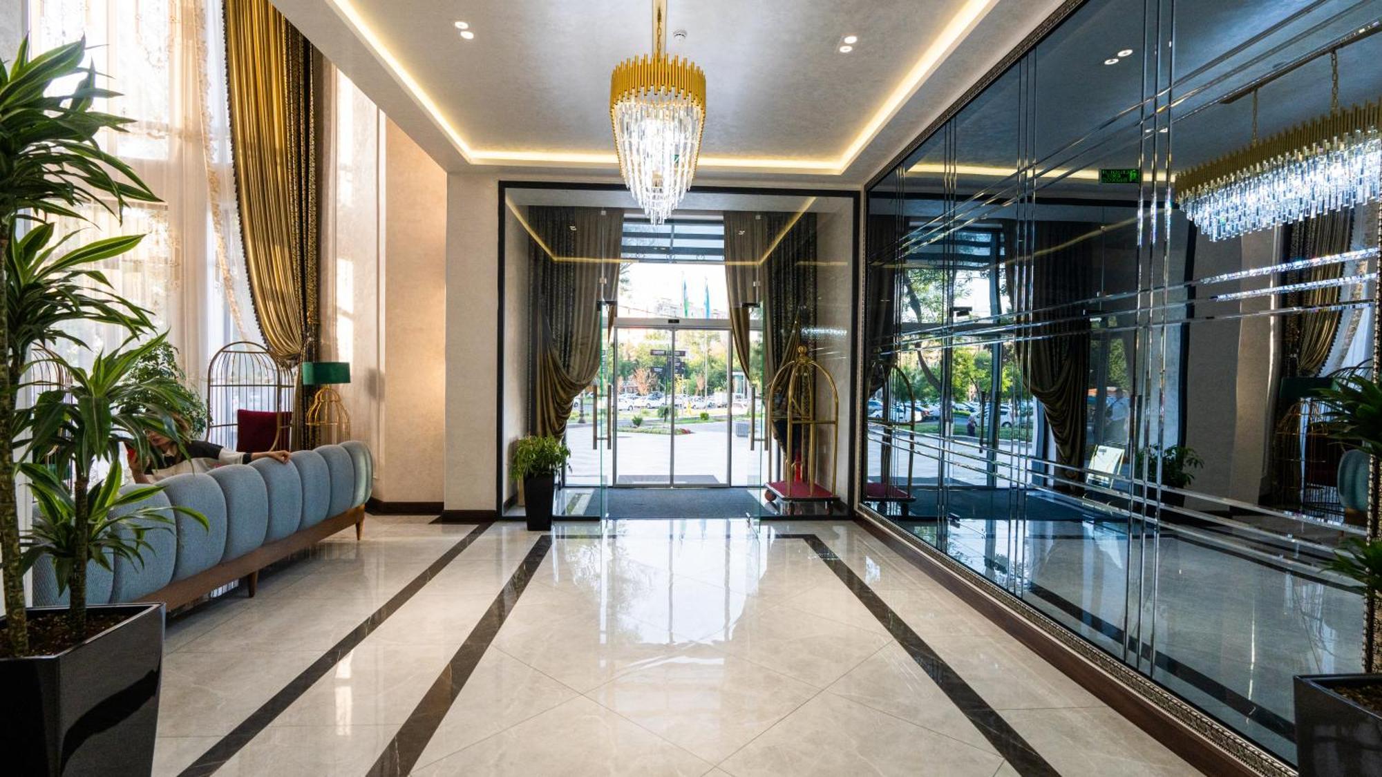 Garnet Hotel ทาชเคนต์ ภายนอก รูปภาพ