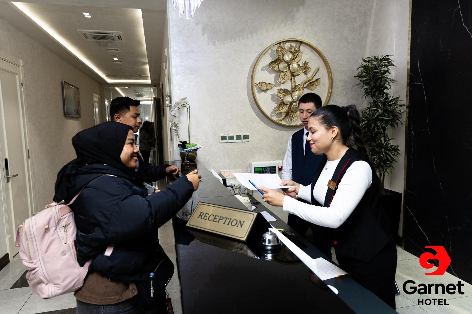 Garnet Hotel ทาชเคนต์ ภายนอก รูปภาพ