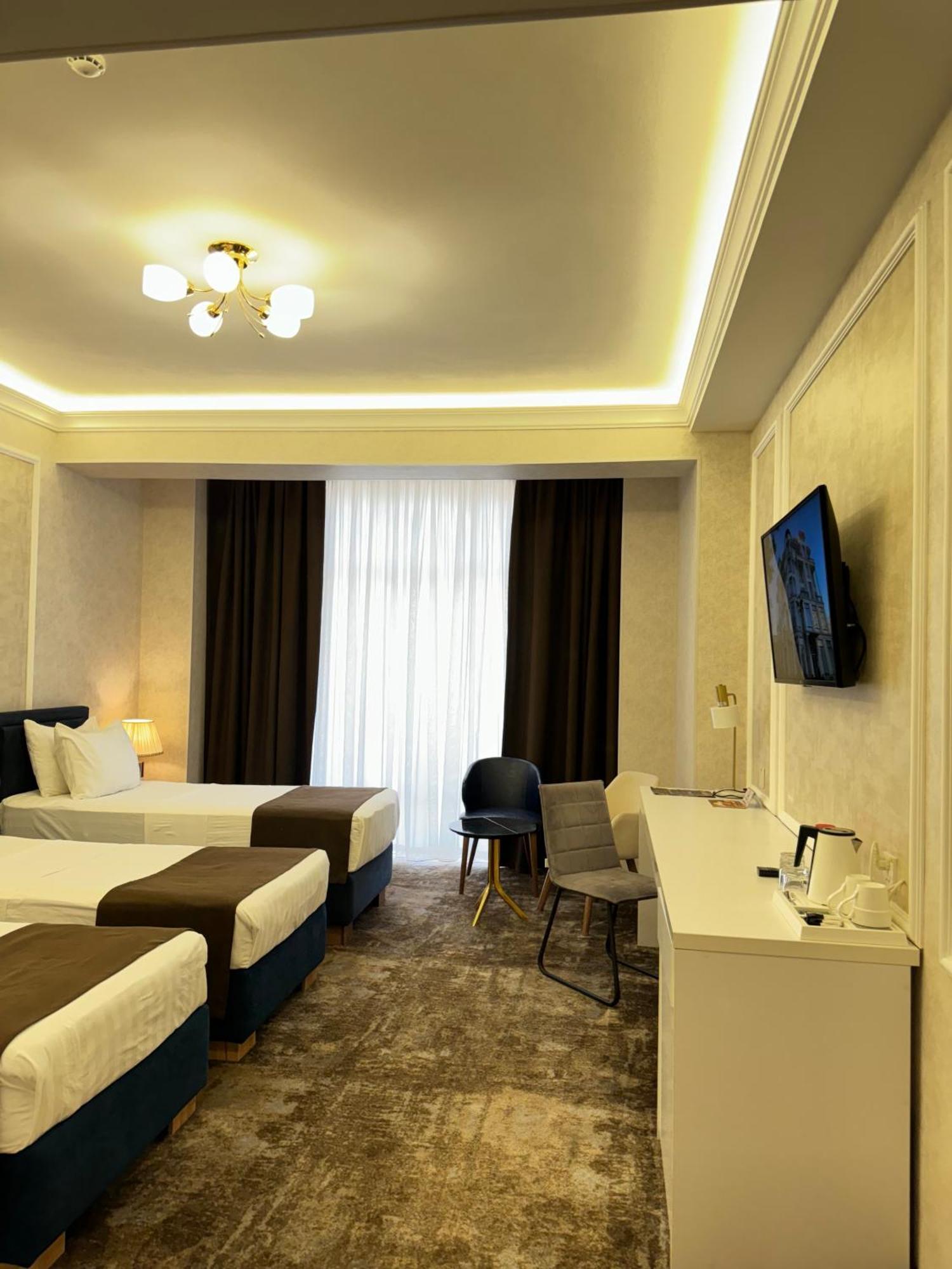 Garnet Hotel ทาชเคนต์ ภายนอก รูปภาพ